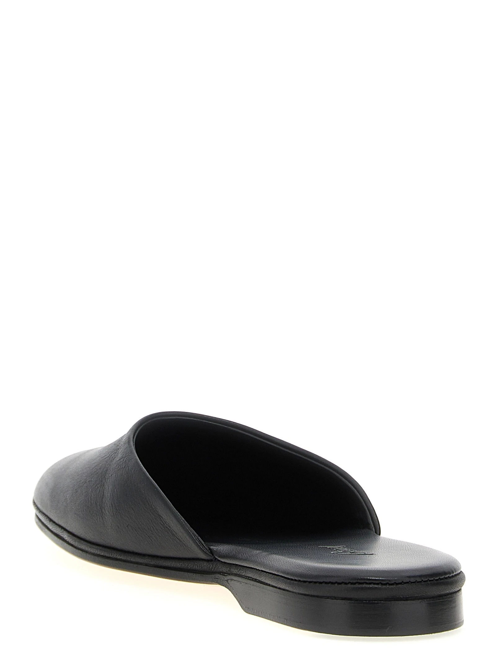 Leather sabots