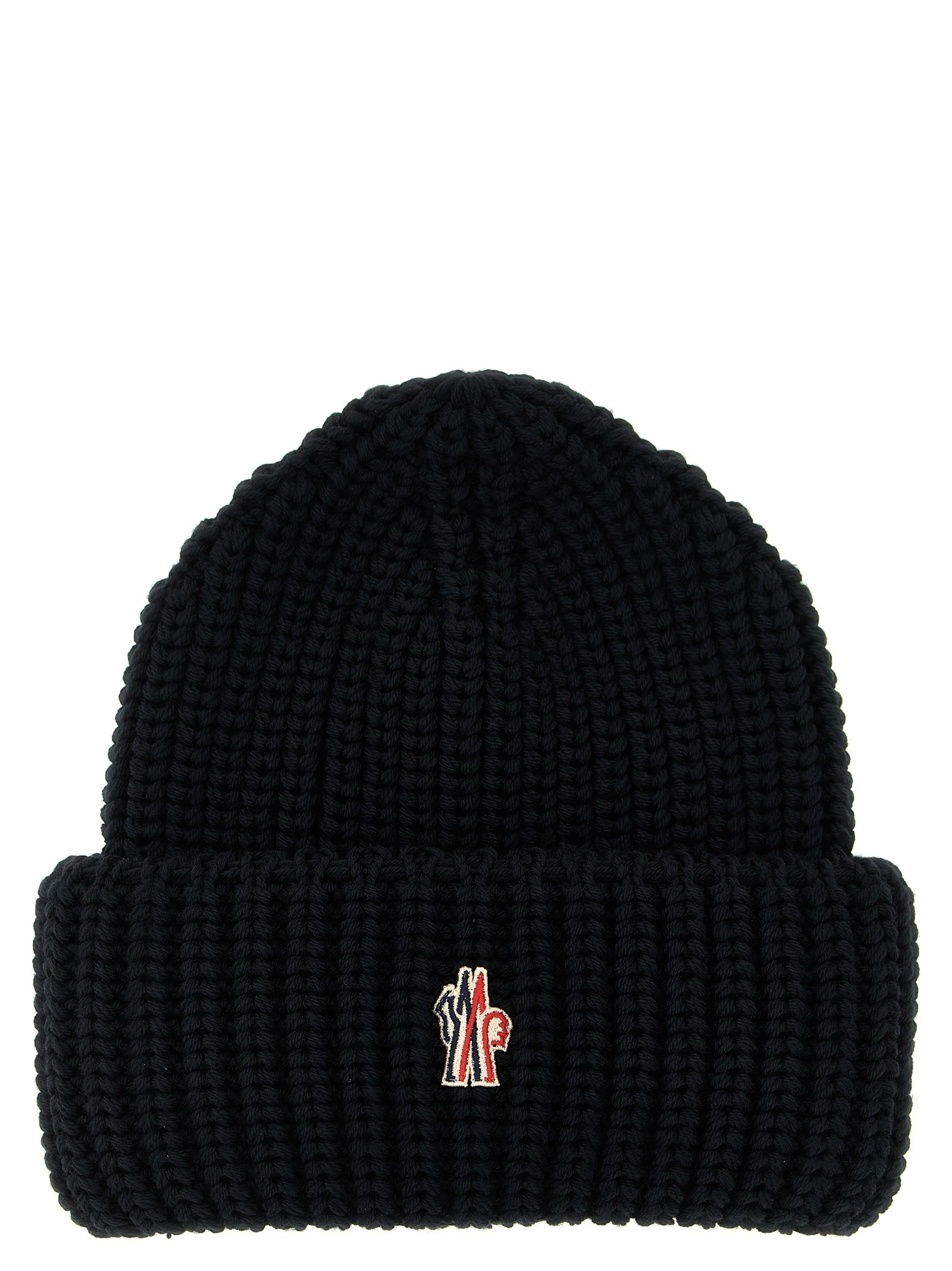 Logo patch beanie