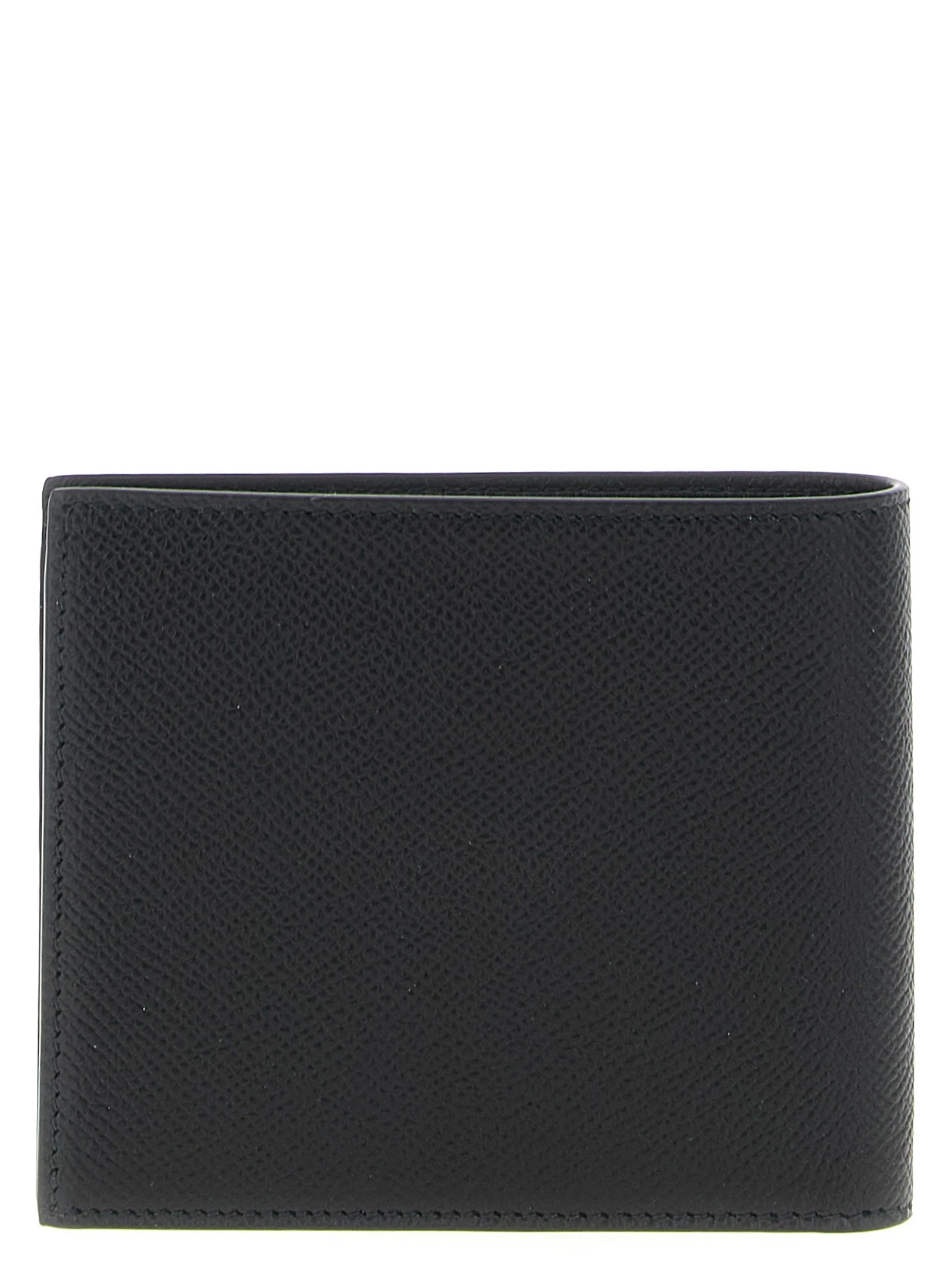 'Passport' wallet