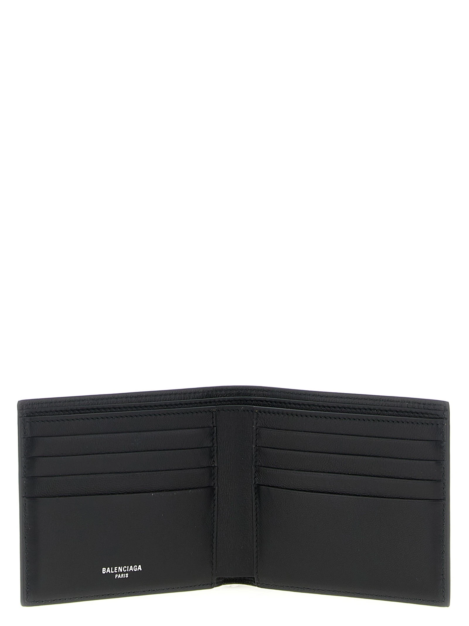 'Passport' wallet