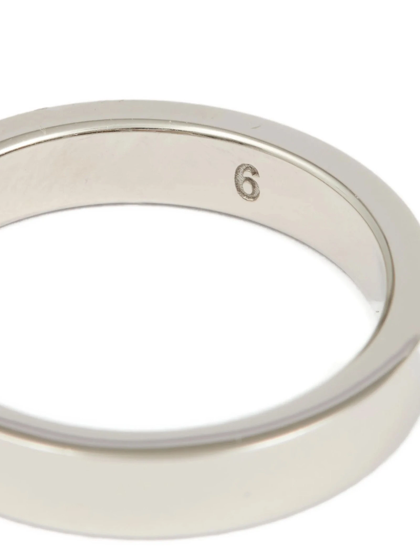 Logo ring