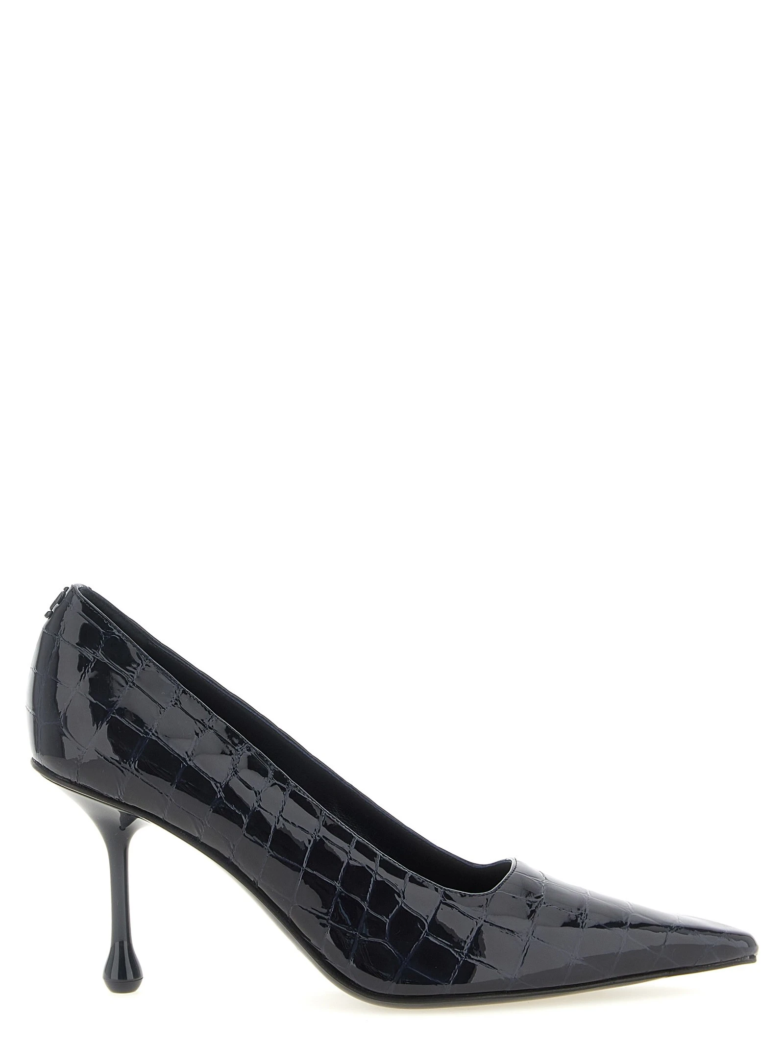 'Ixia' pumps