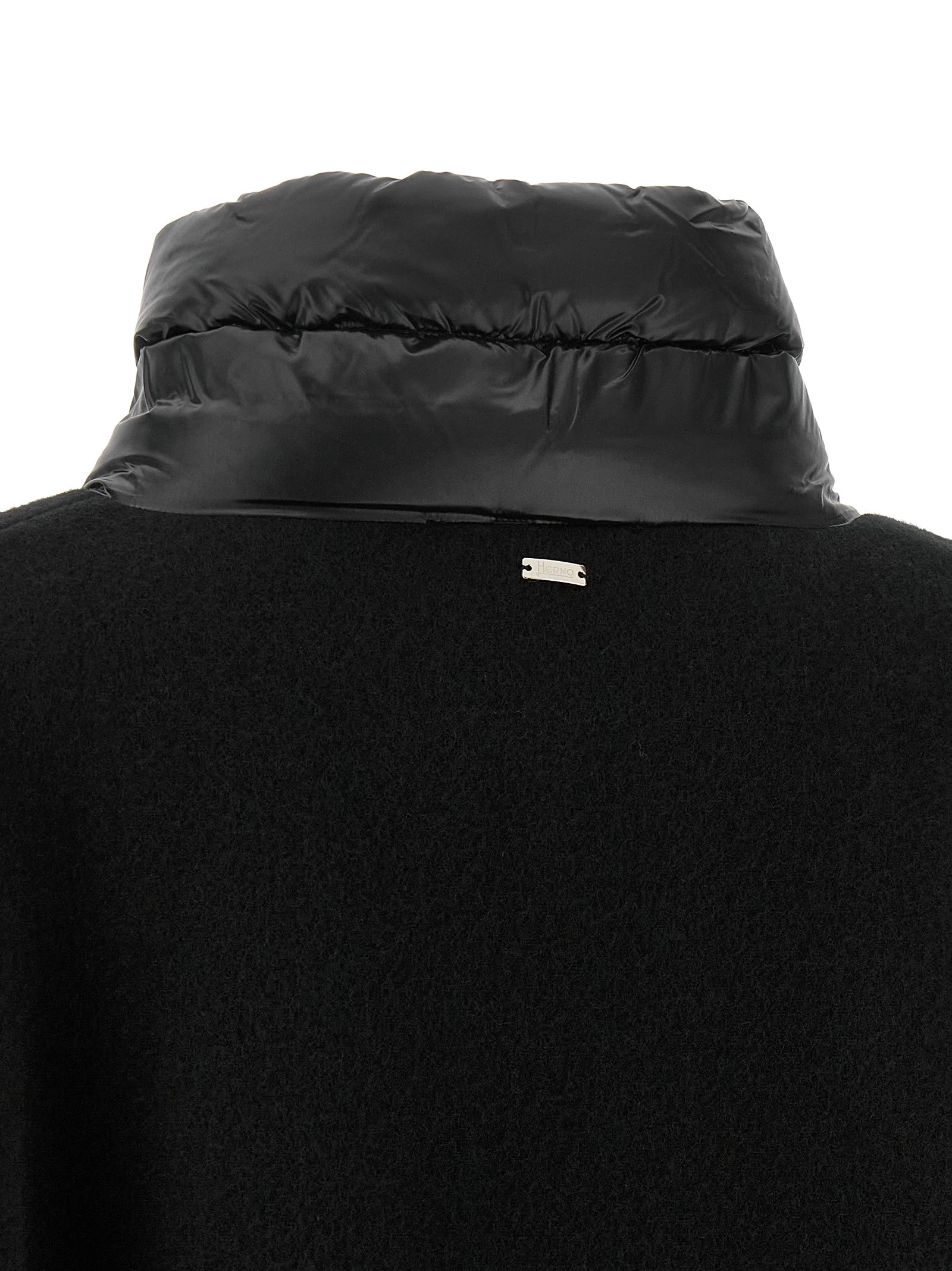 'Resort' poncho