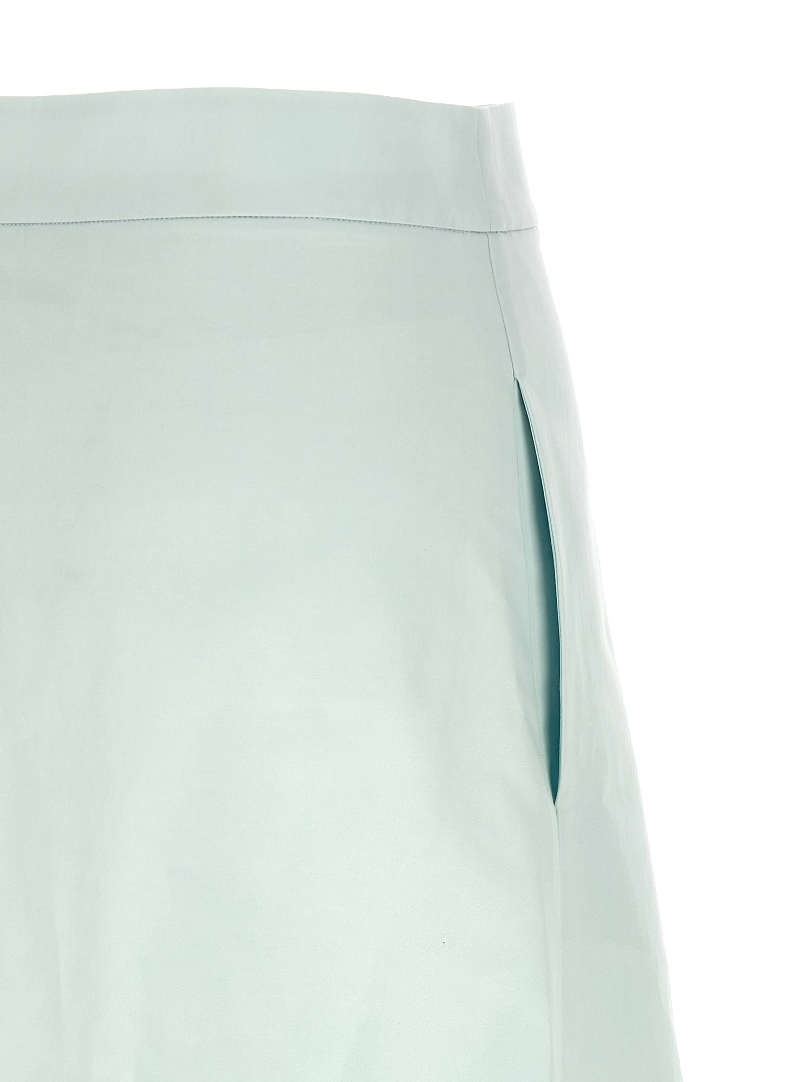 Asymmetrical skirt
