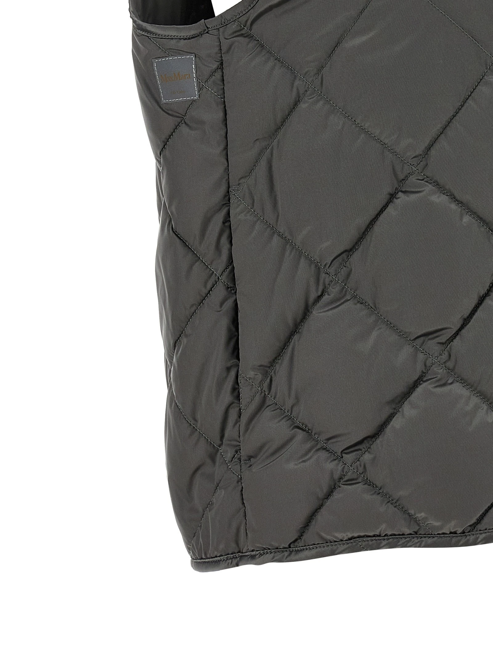 'Tregic' vest