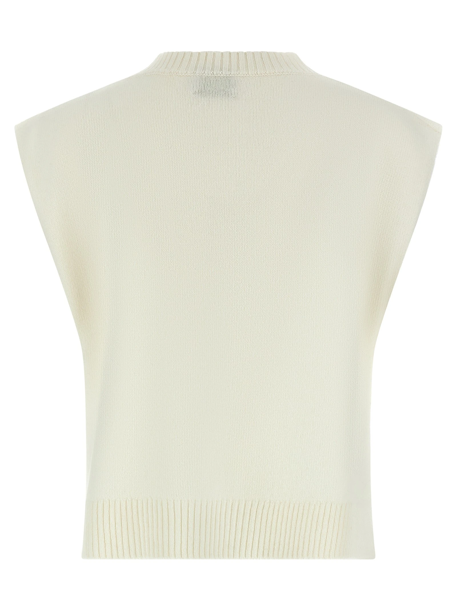 'Benedicta' vest