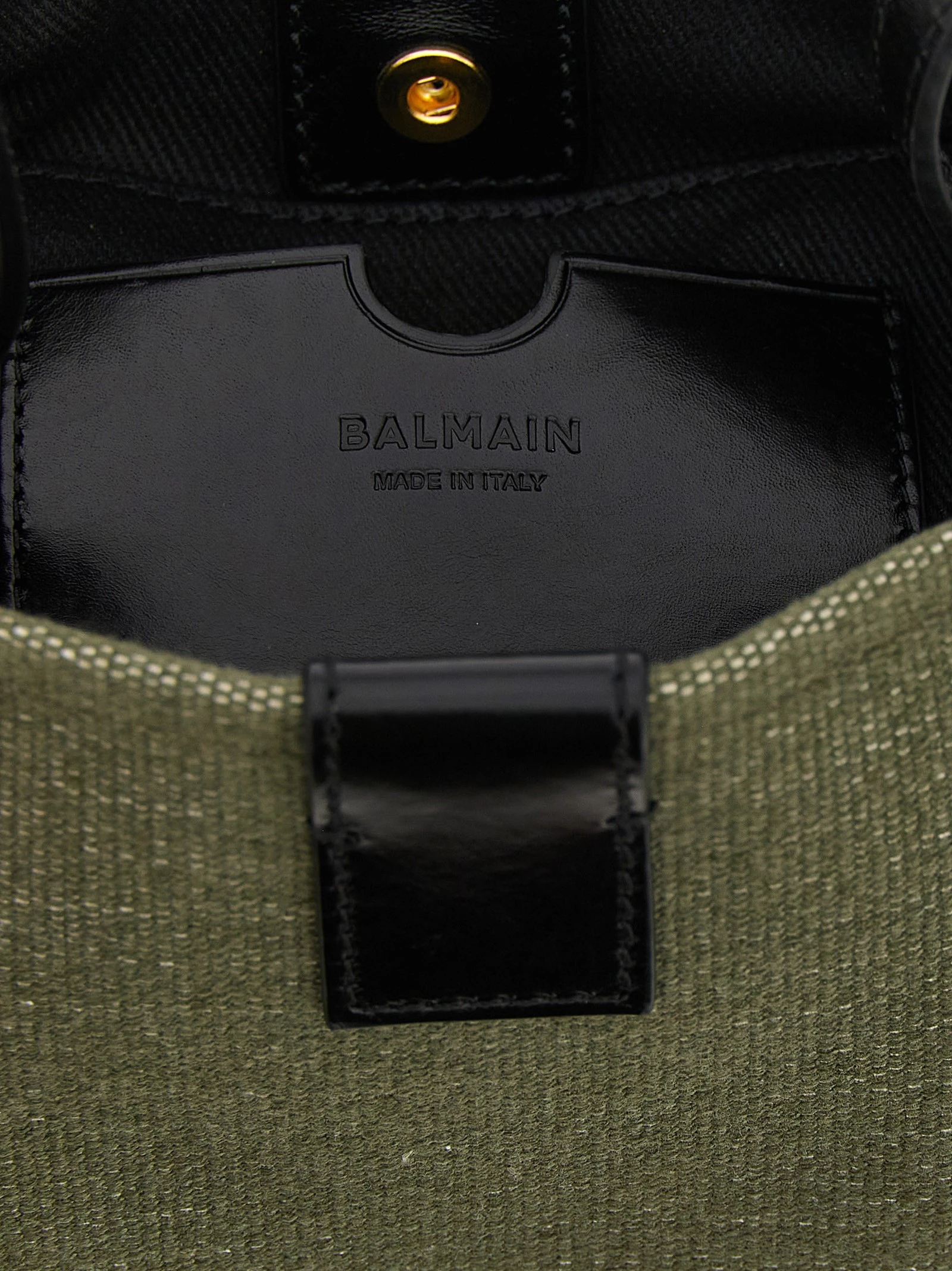 'Release' bucket bag