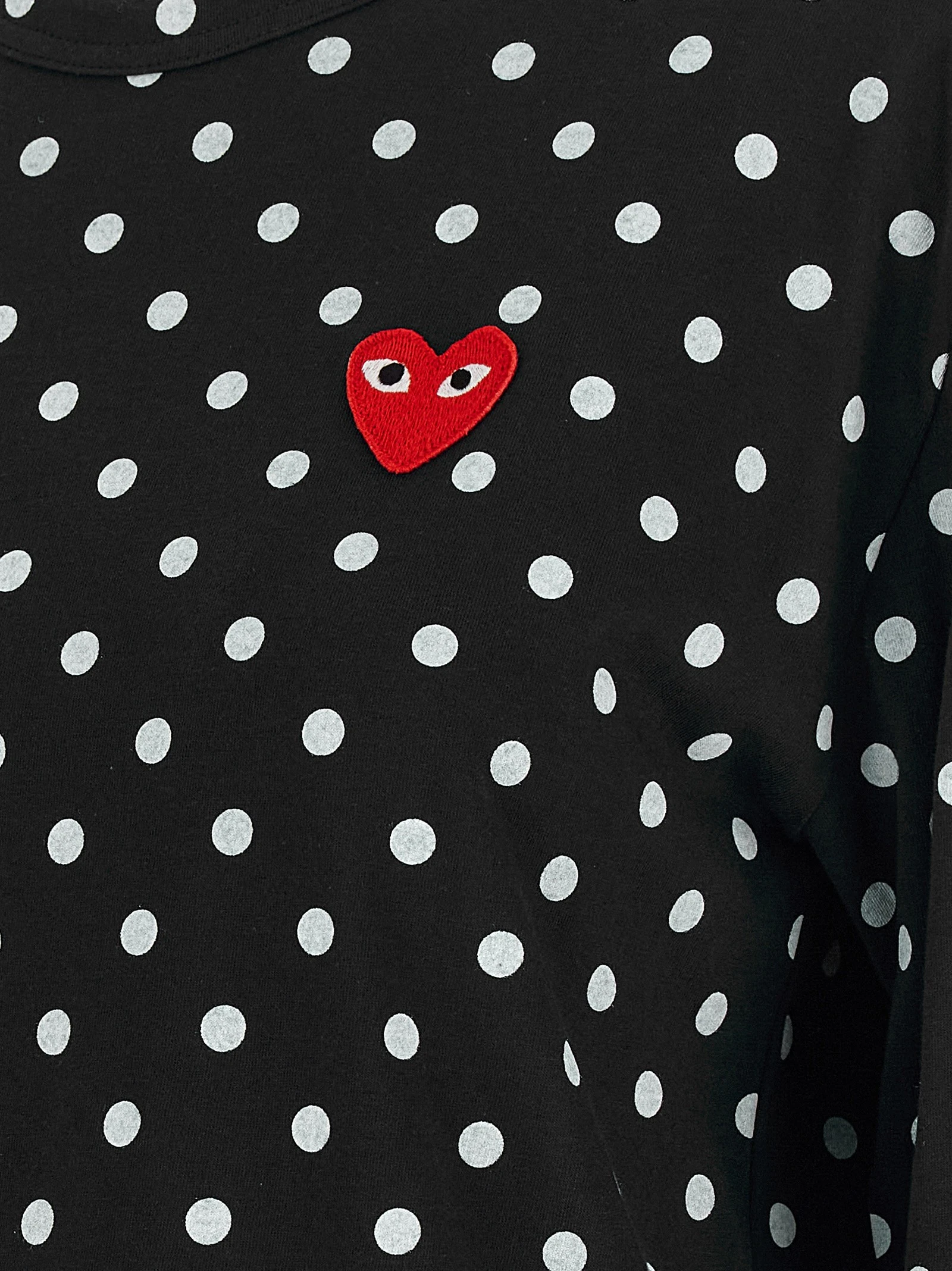 'Red Emblem' T-shirt