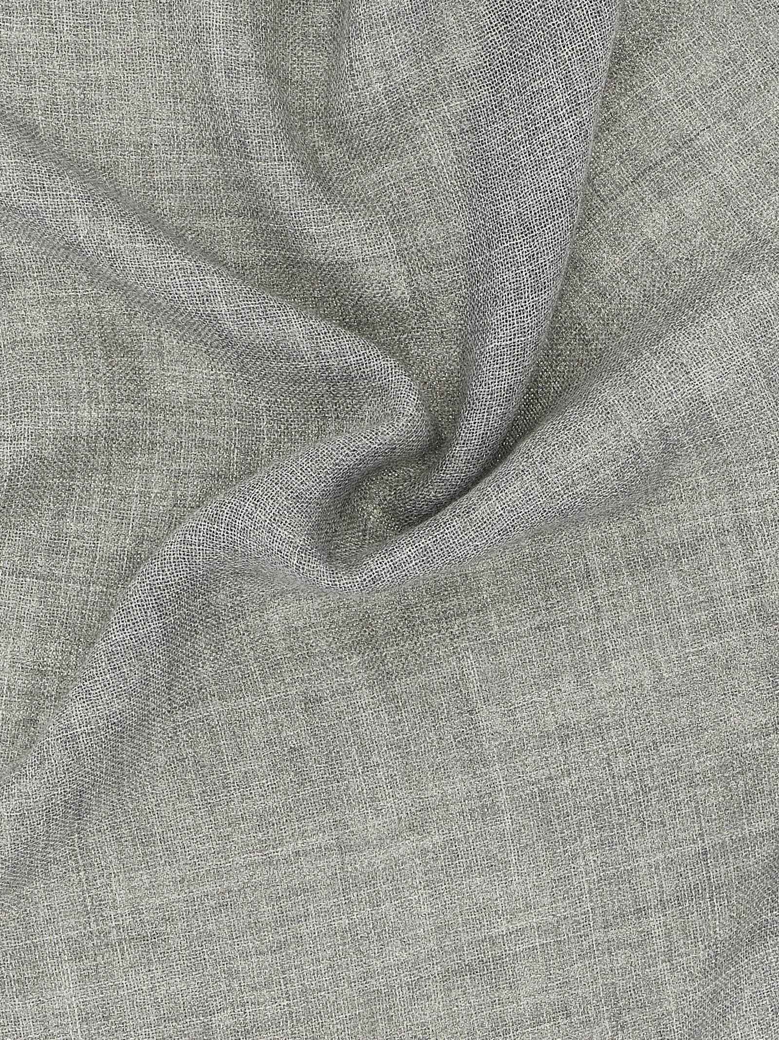 Contrast border scarf