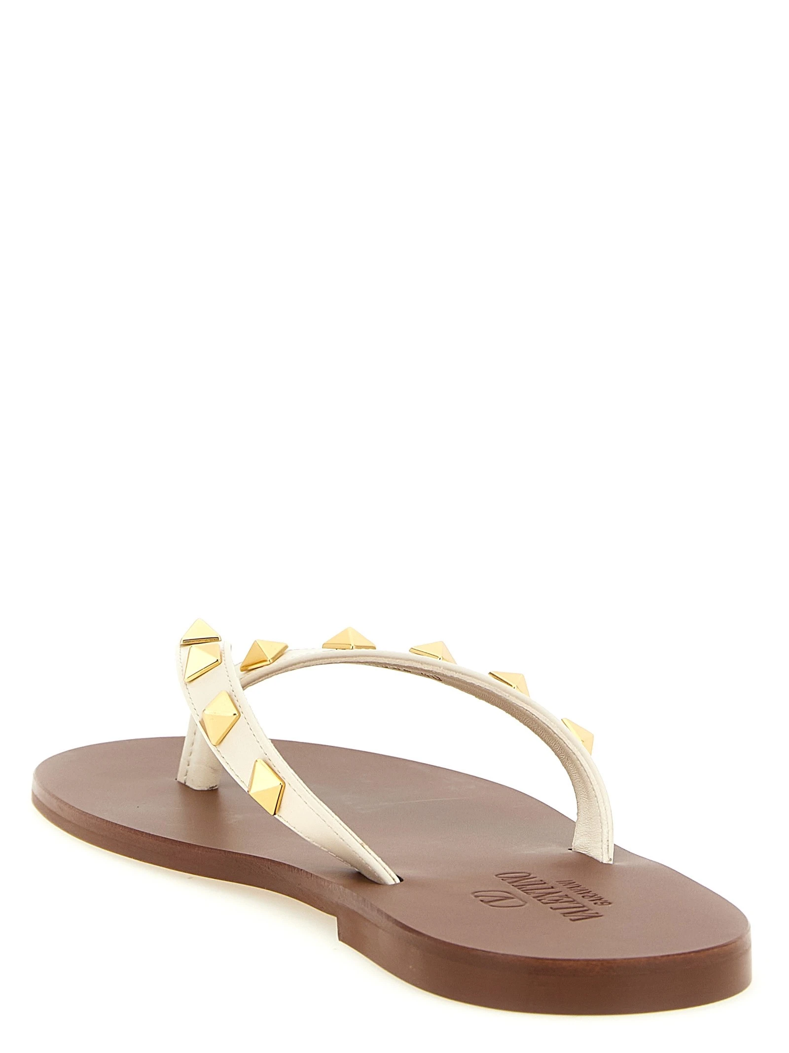 Valentino Garavani 'Thong Rockstud' sandals