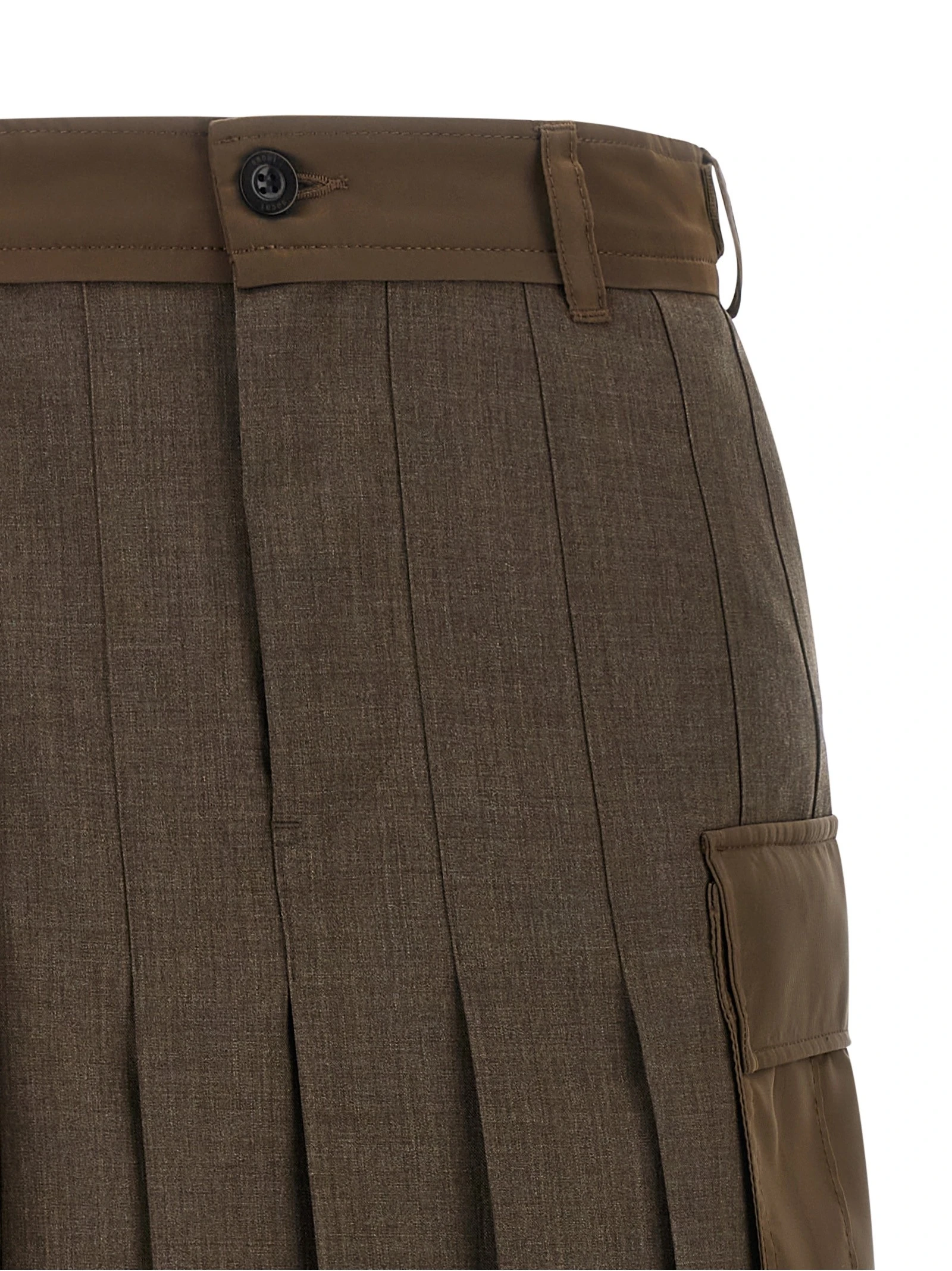 Hybrid construction skirt
