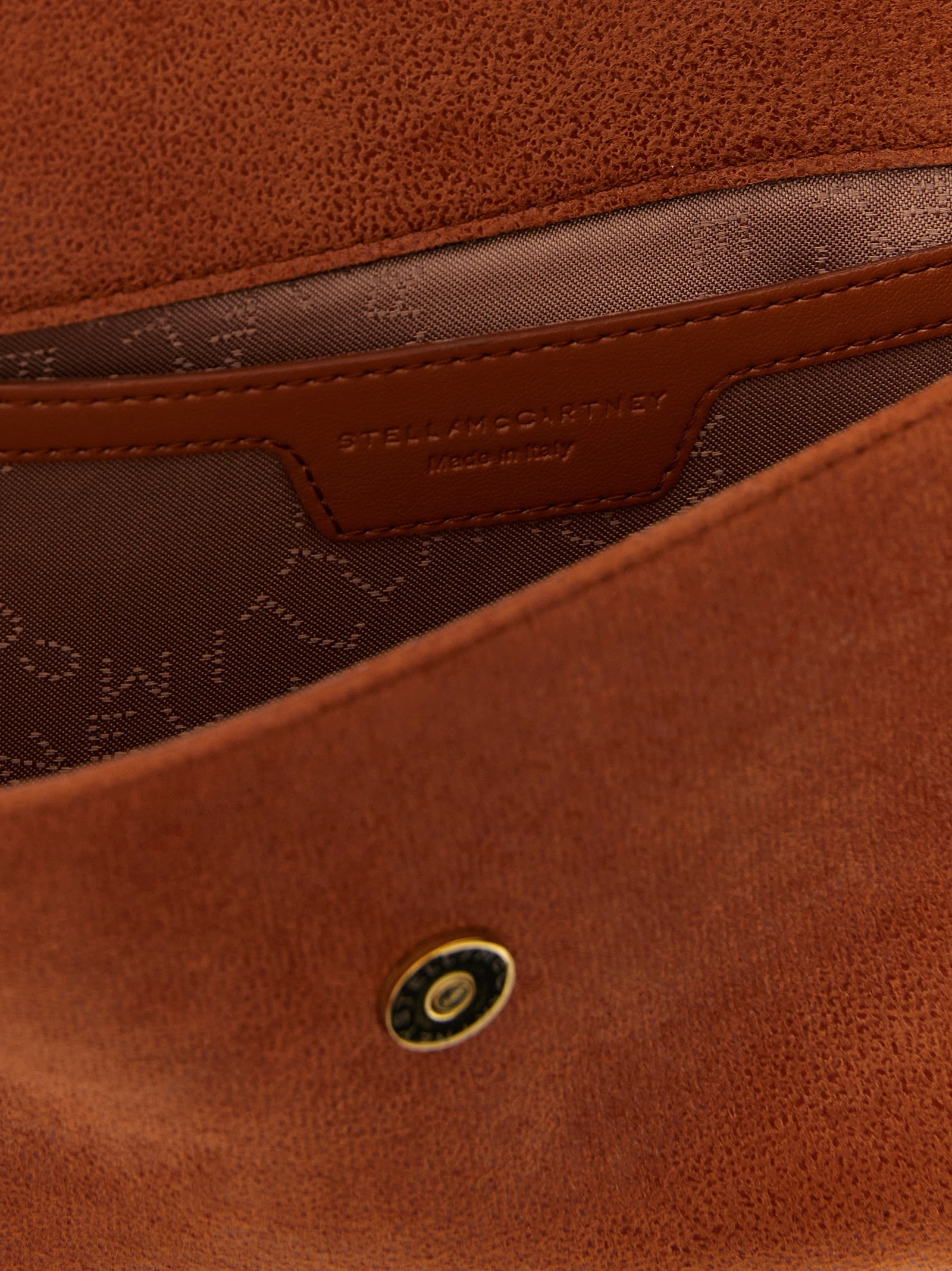 'Falabella' wallet on chain