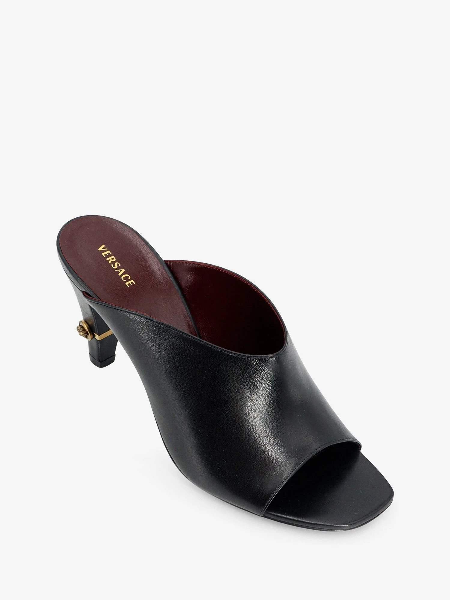 Giulietta leather sandals
