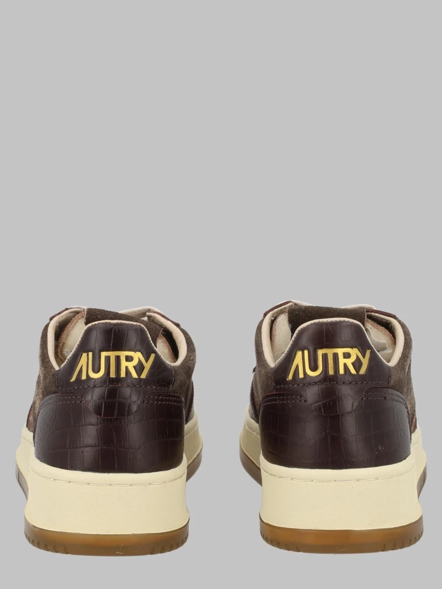 SNEAKER "MEDALIST LOW"