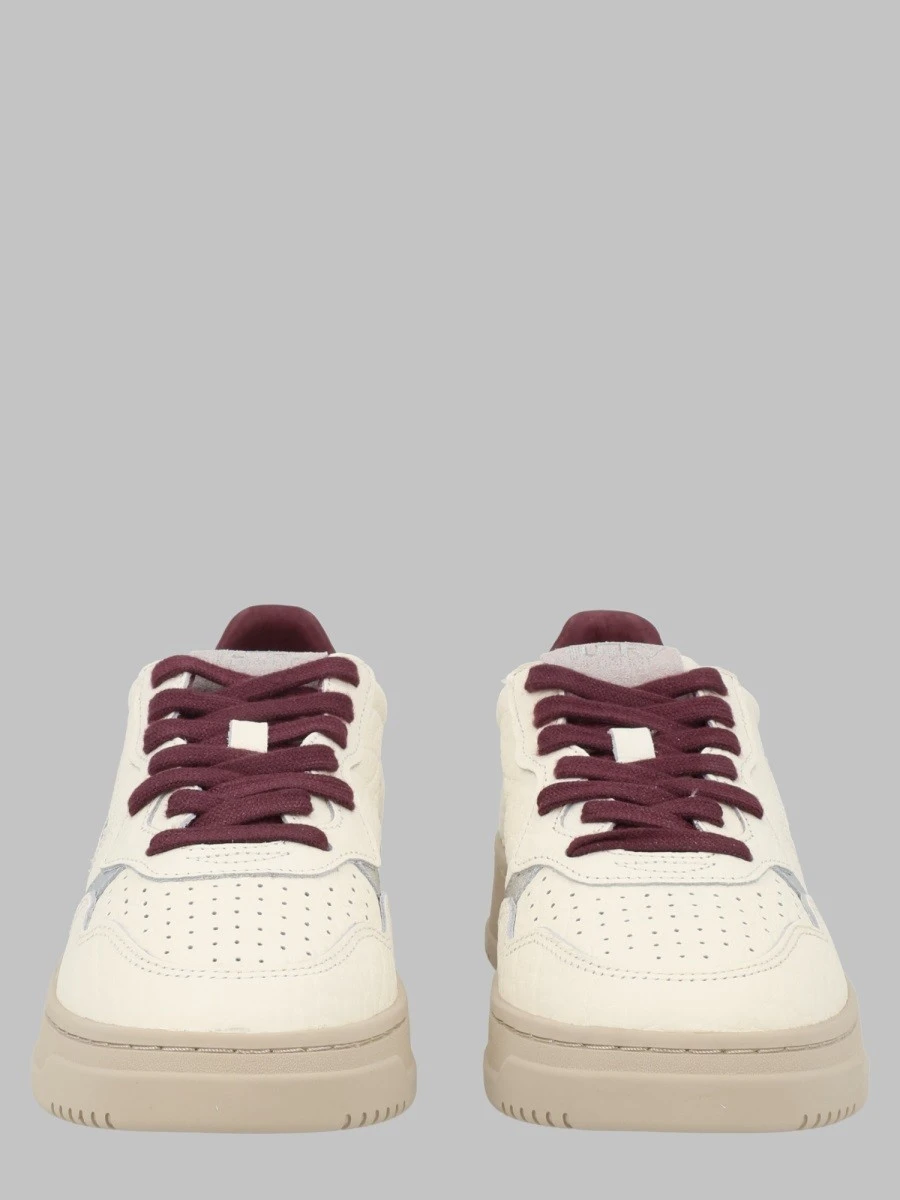 SNEAKER "MEDALIST LOW"