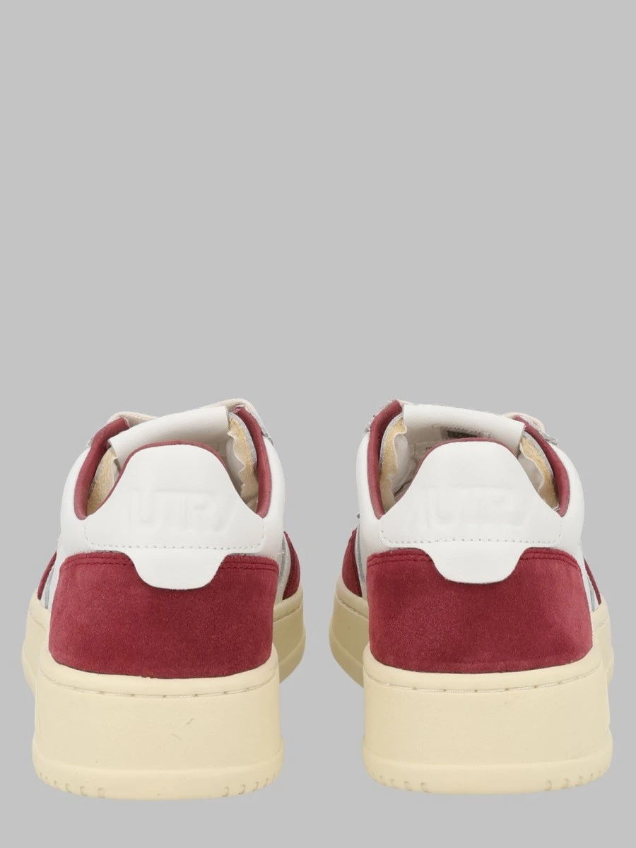 SNEAKER "MEDALIST LOW"