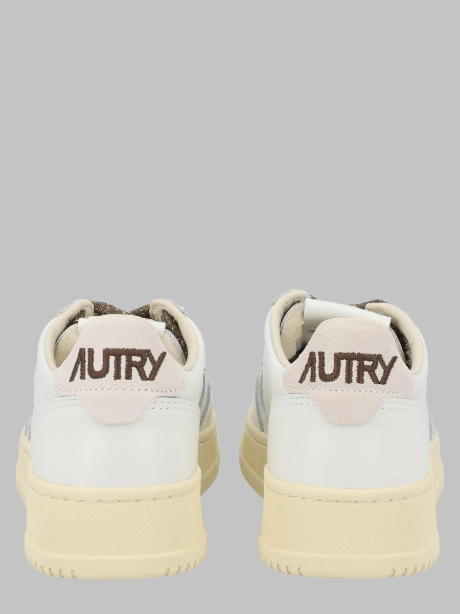 SNEAKER "MEDALIST LOW"