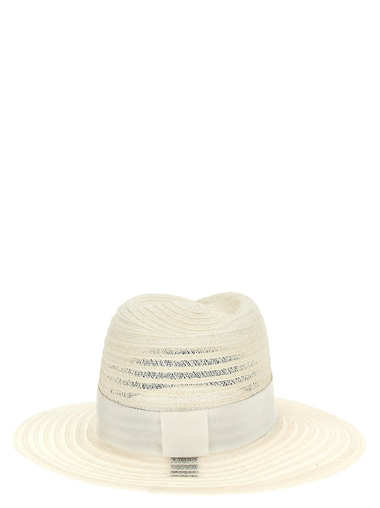 'Virginie' hat