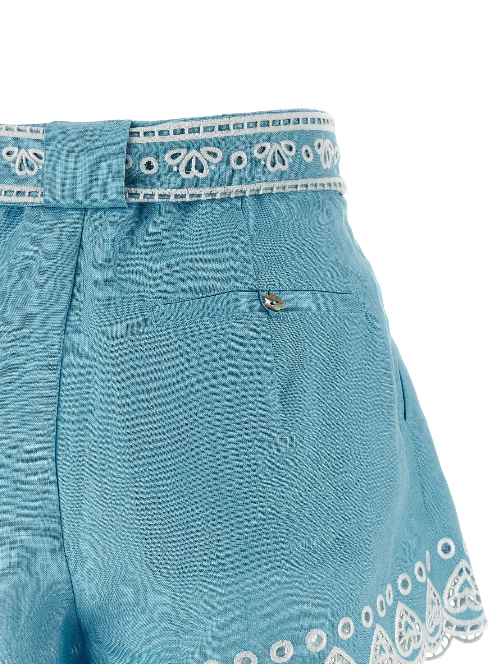 'Romantic Richelieu' shorts