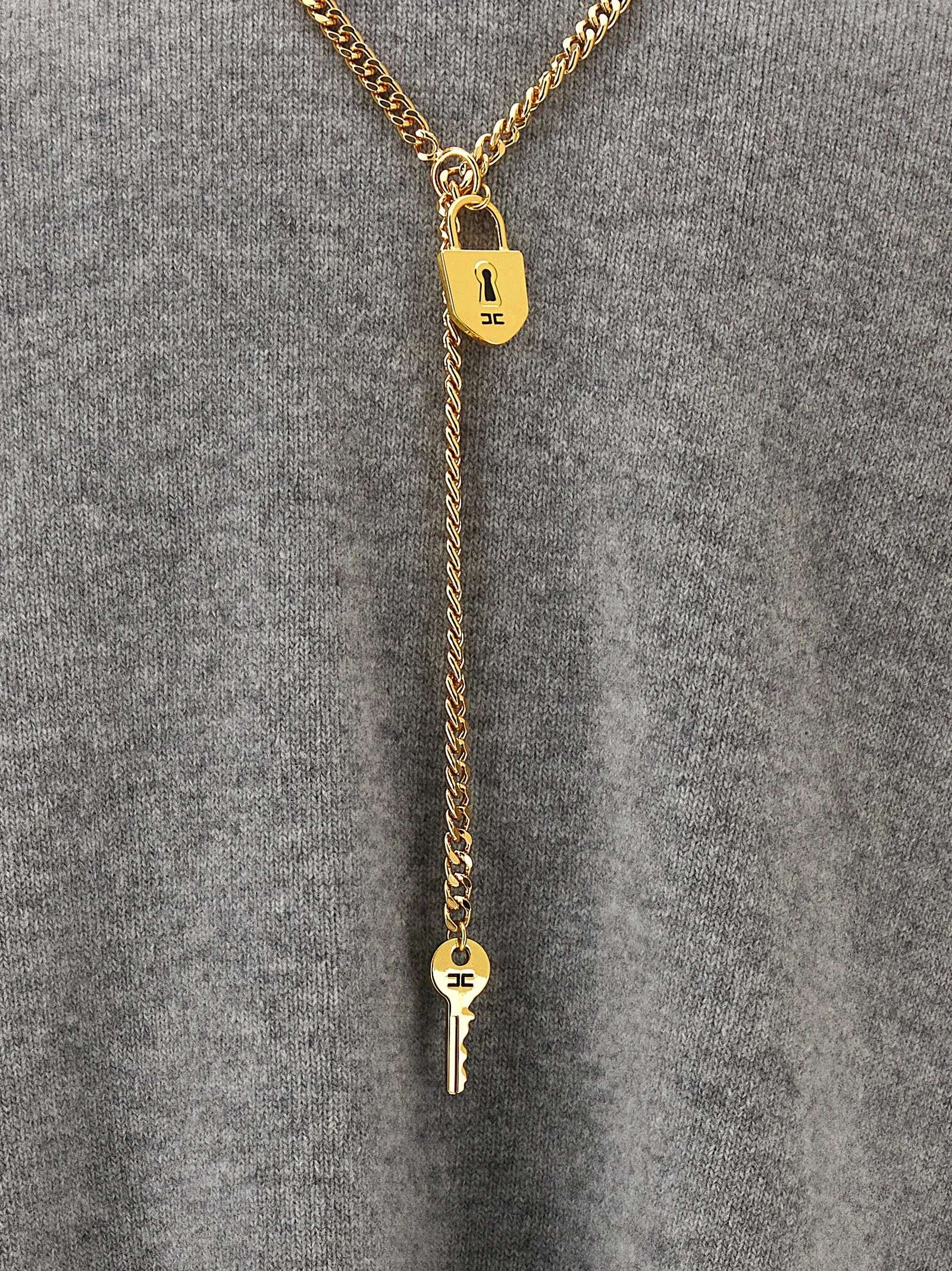 Necklace dress
