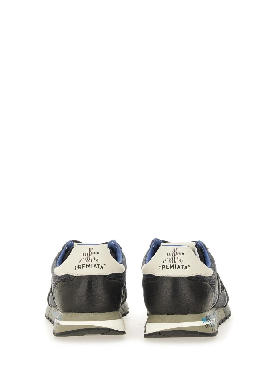 SNEAKER "LUCY 7770"