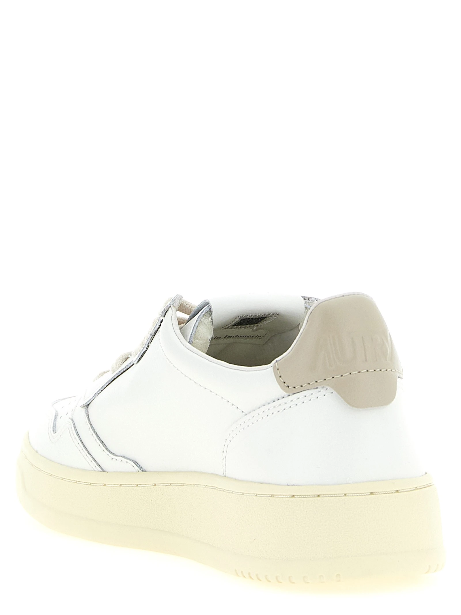 'Medalist Low' sneakers