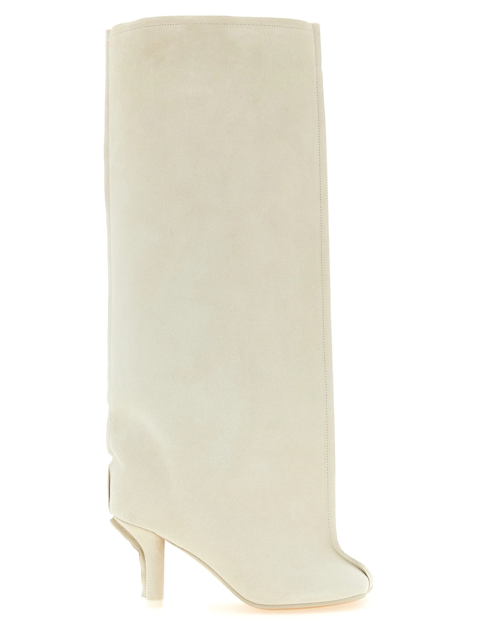 'Anatomic' boots