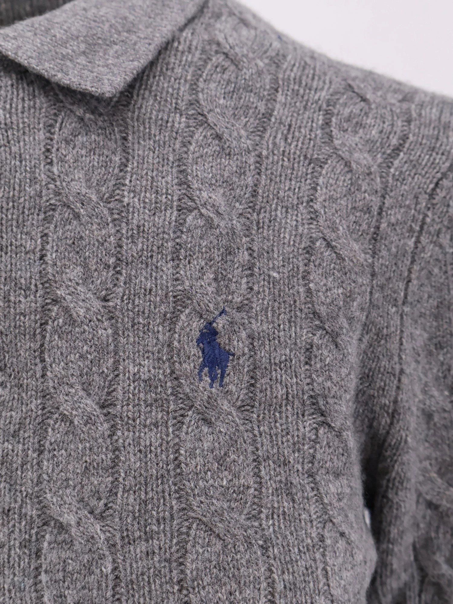 Braided knit wool and cashmere polo shirt