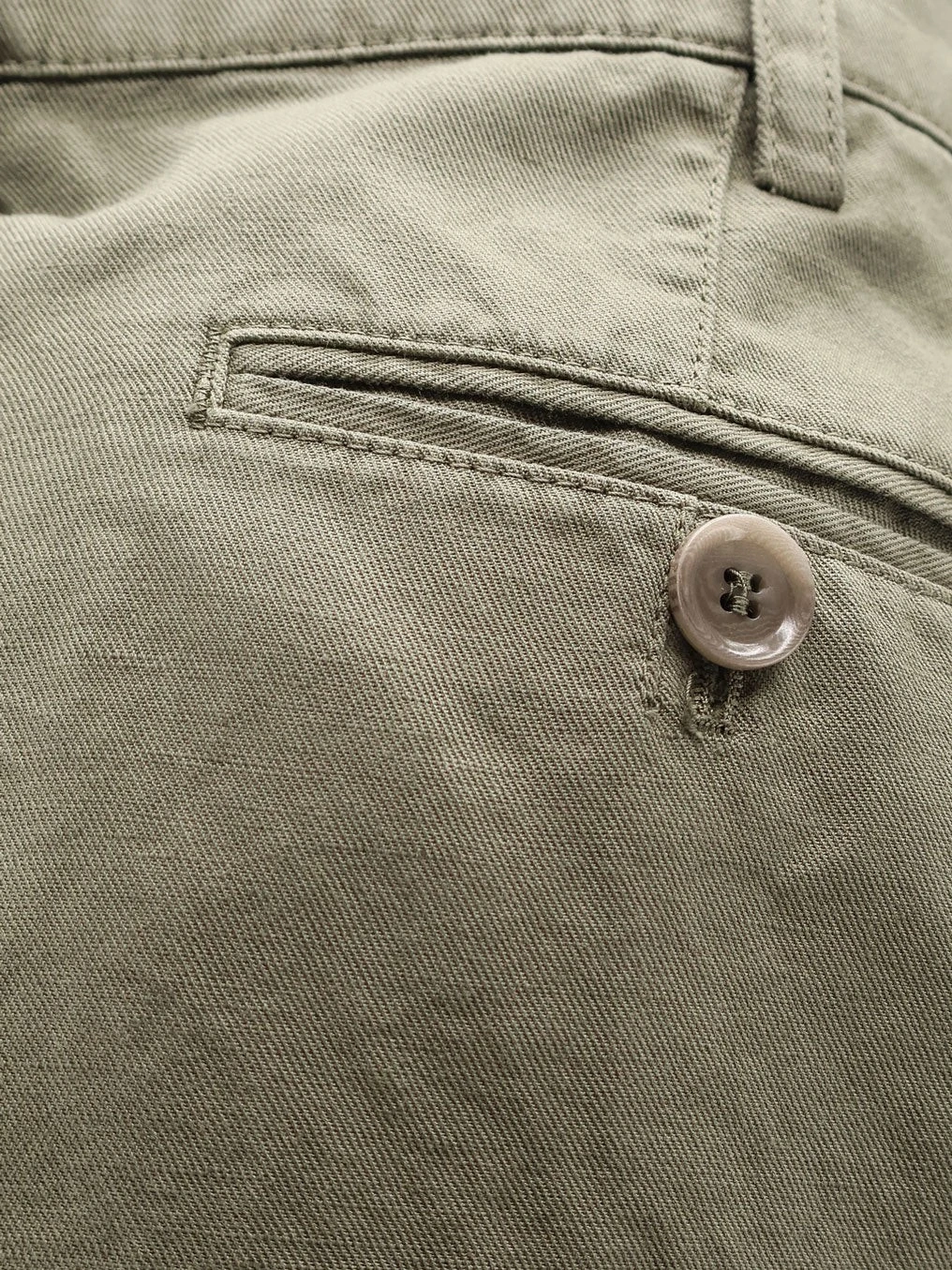 Cotton and linen shorts