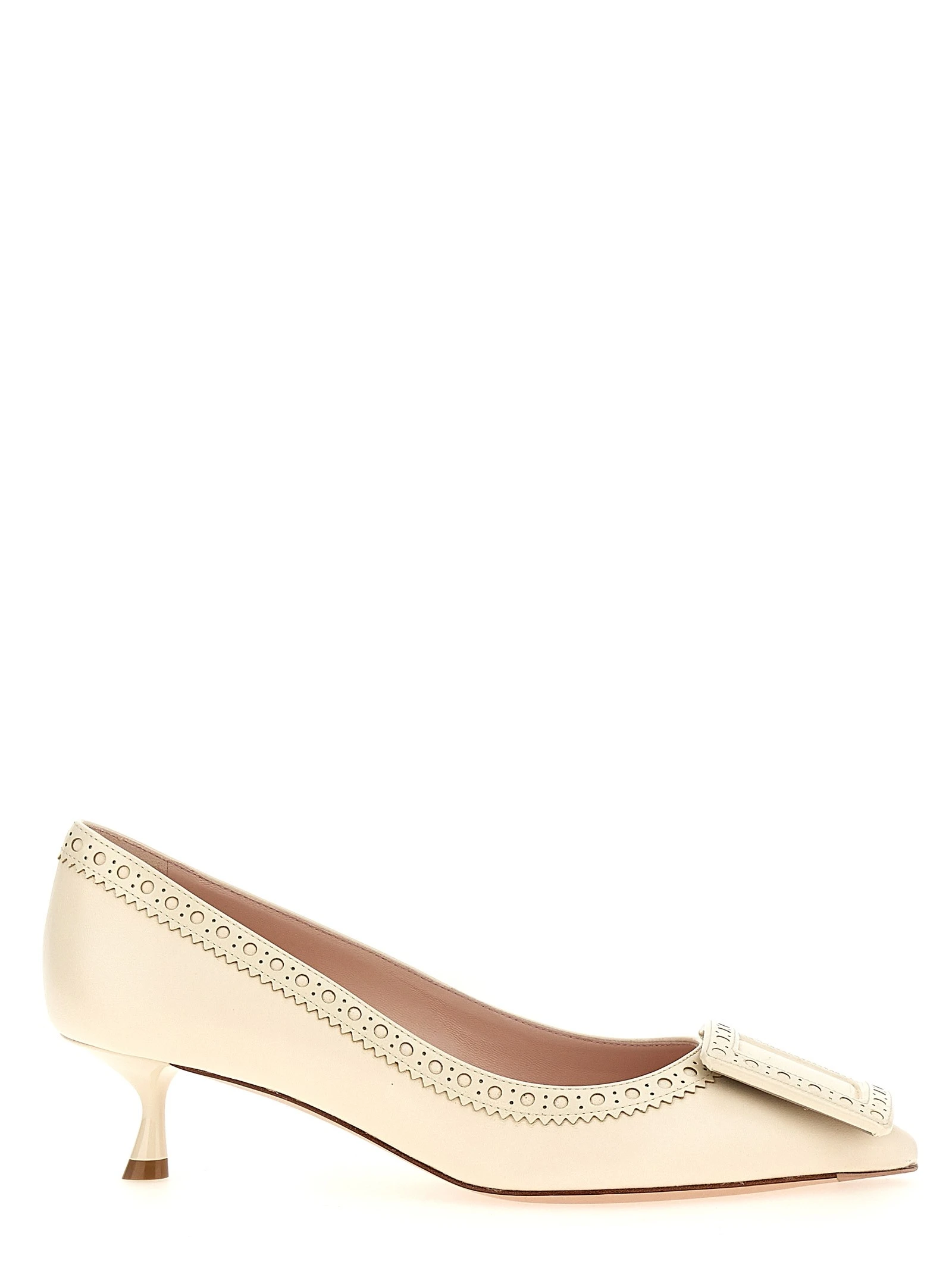 'Viv' pumps in The City'