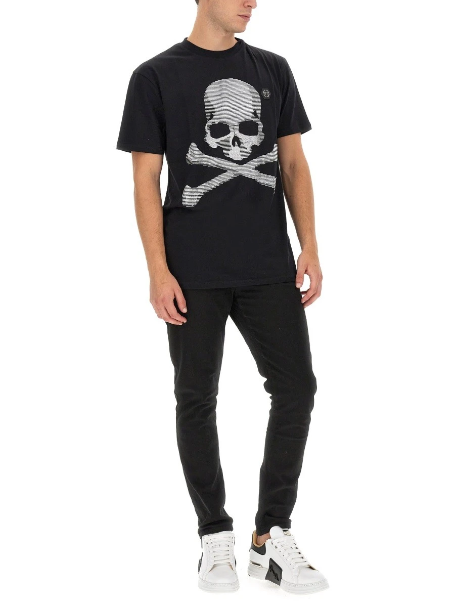 T-SHIRT WITH RHINESTONES.webp