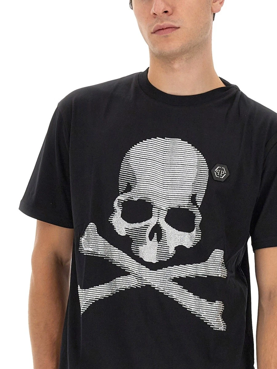 T-SHIRT WITH RHINESTONES.webp
