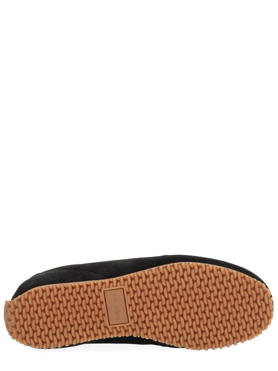 MOCCASIN WITH CLAMP.webp