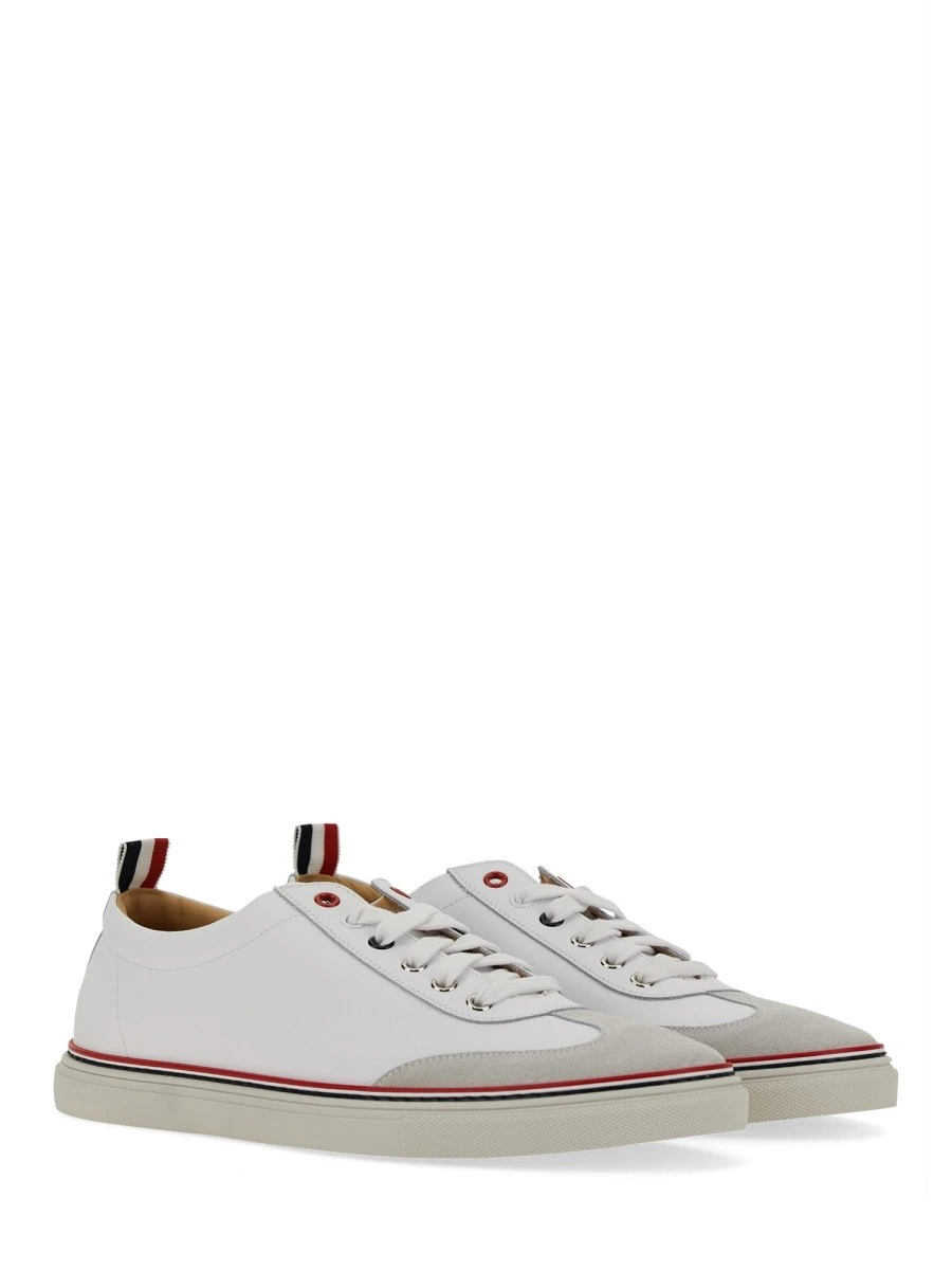 LOW-TOP LEATHER SNEAKER.webp