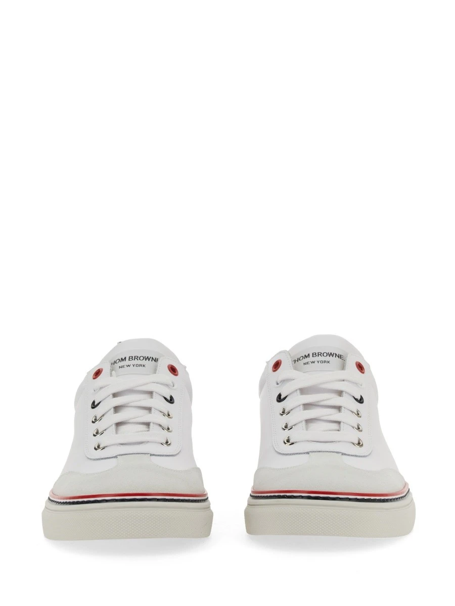 LOW-TOP LEATHER SNEAKER.webp