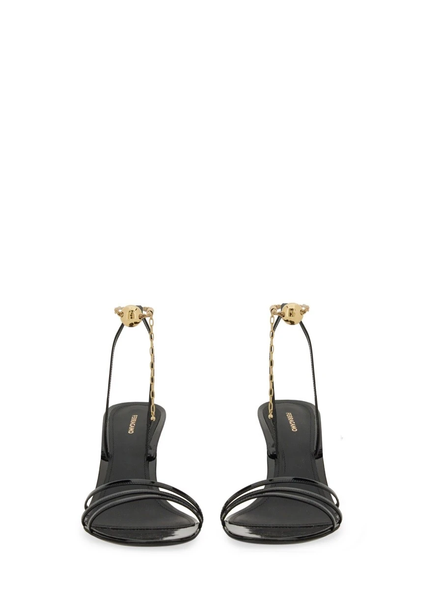 SANDAL WITH CHAIN.webp