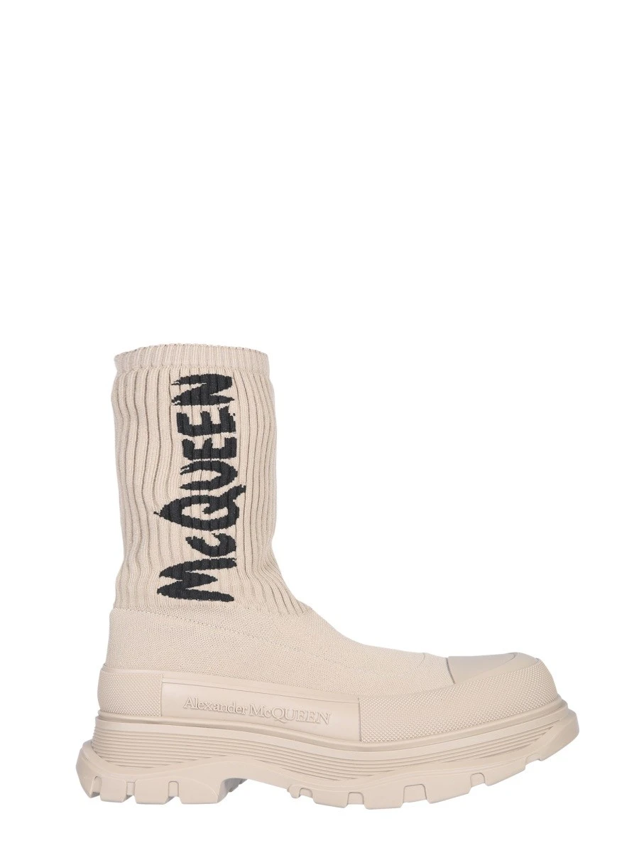 TREAD SLICK BOOT.webp