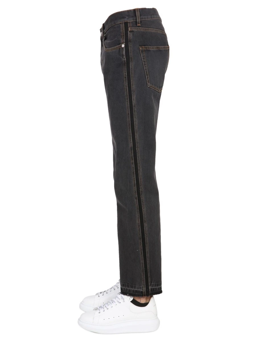 RAW CUT JEANS.webp