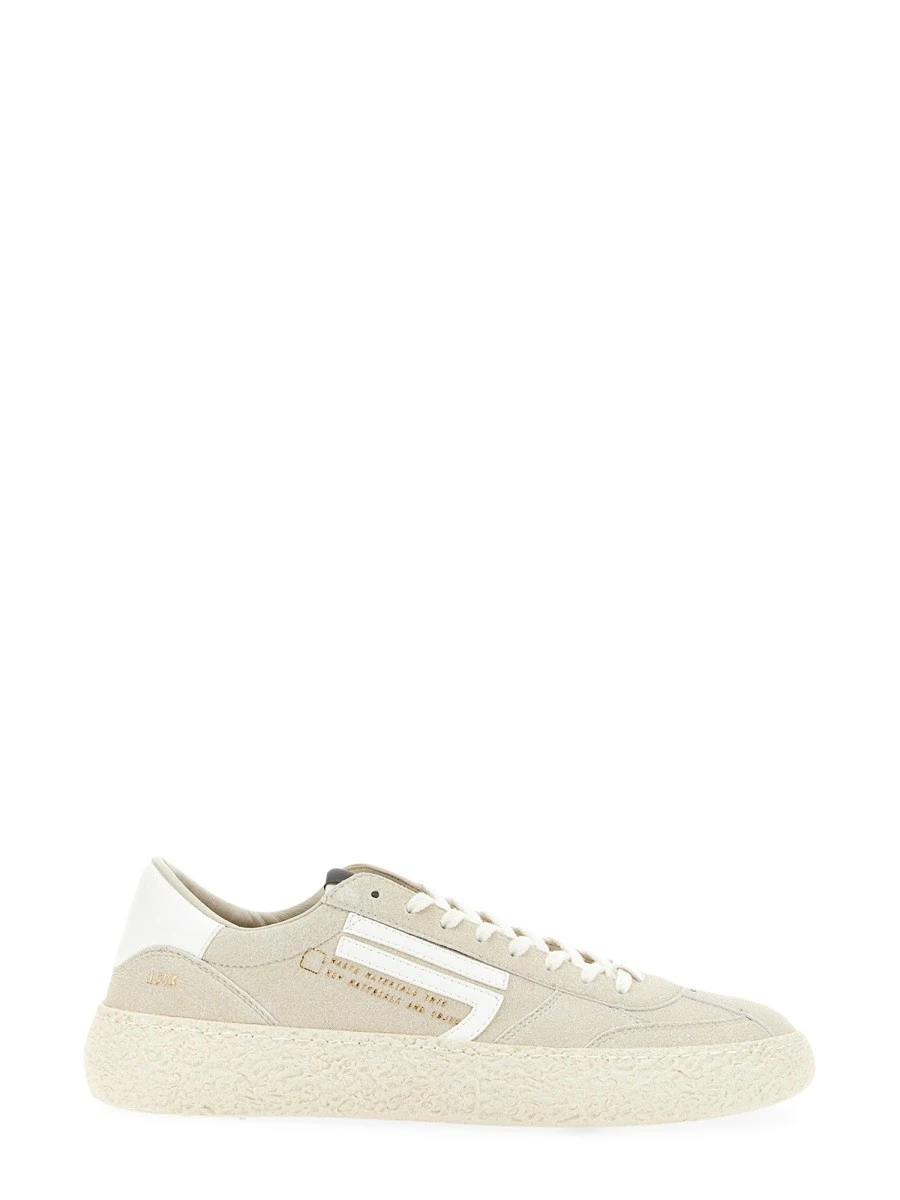 ALMOND SNEAKER.webp