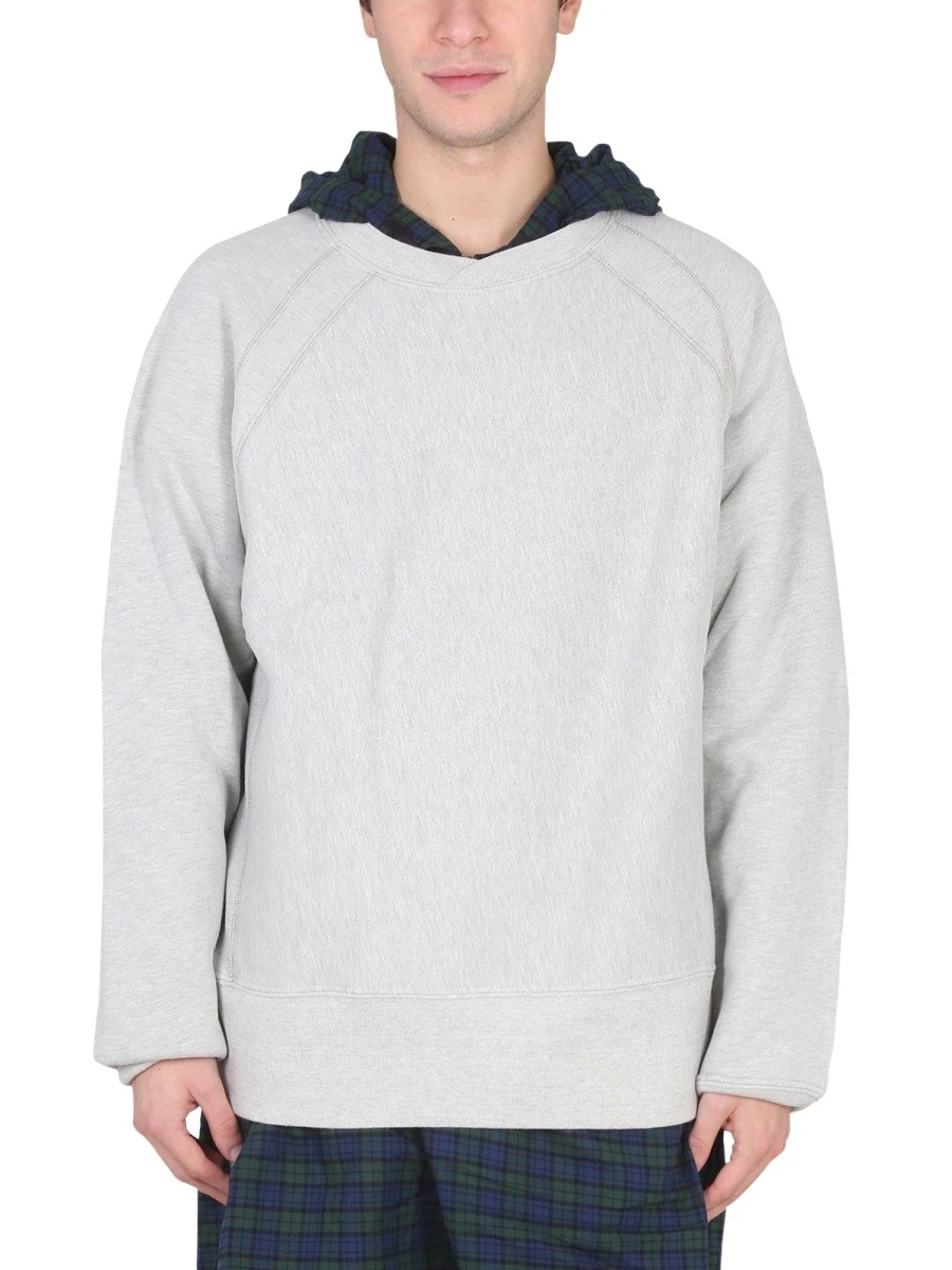 CREWNECK SWEATSHIRT.webp