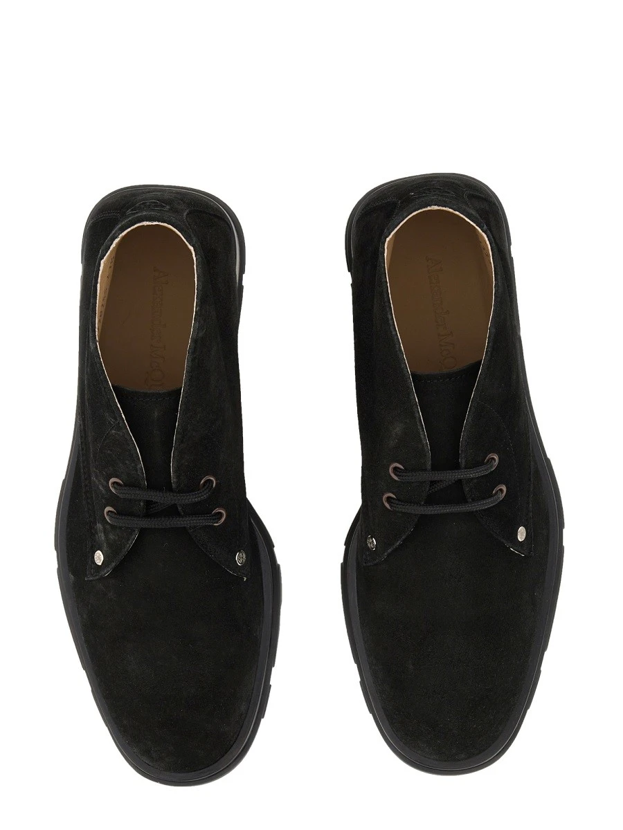 SUEDE BOOT.webp