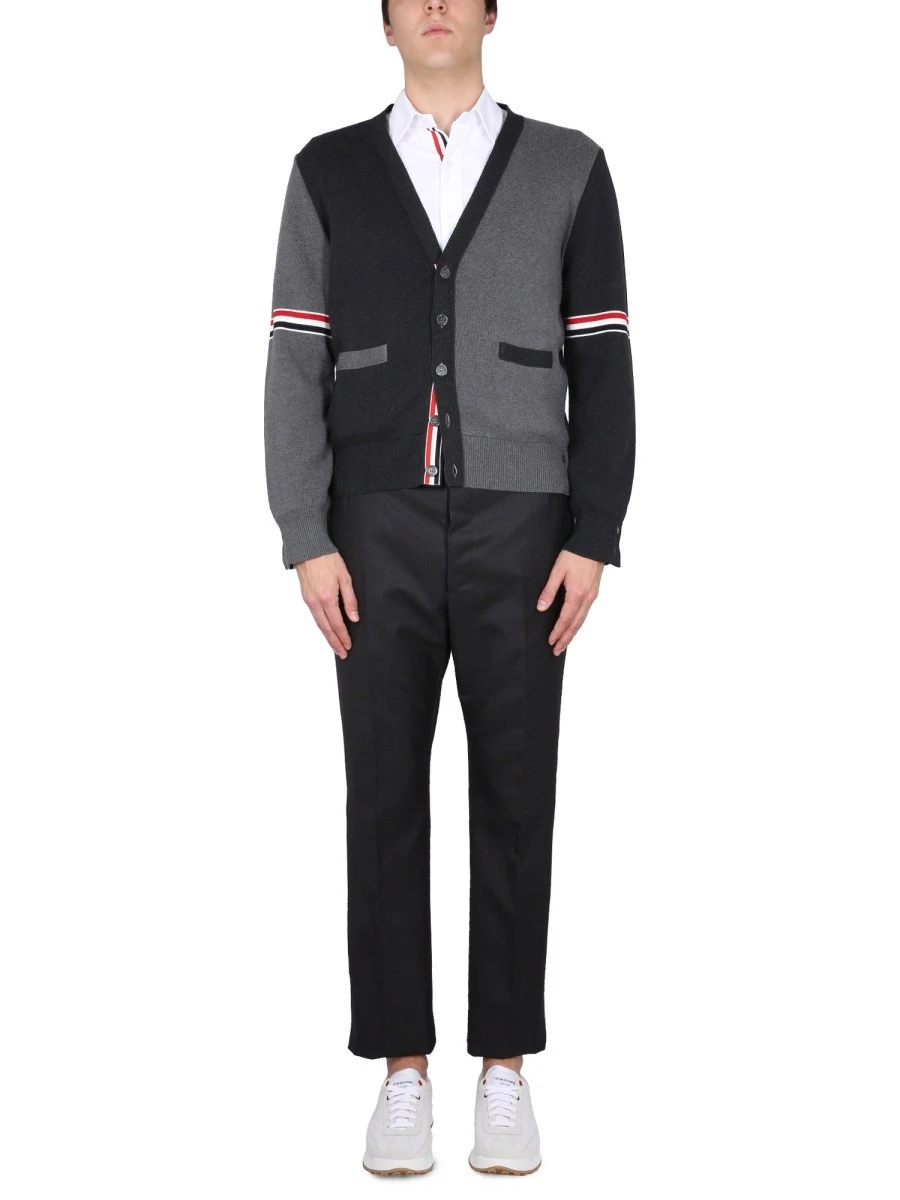 V-NECK CARDIGAN.webp