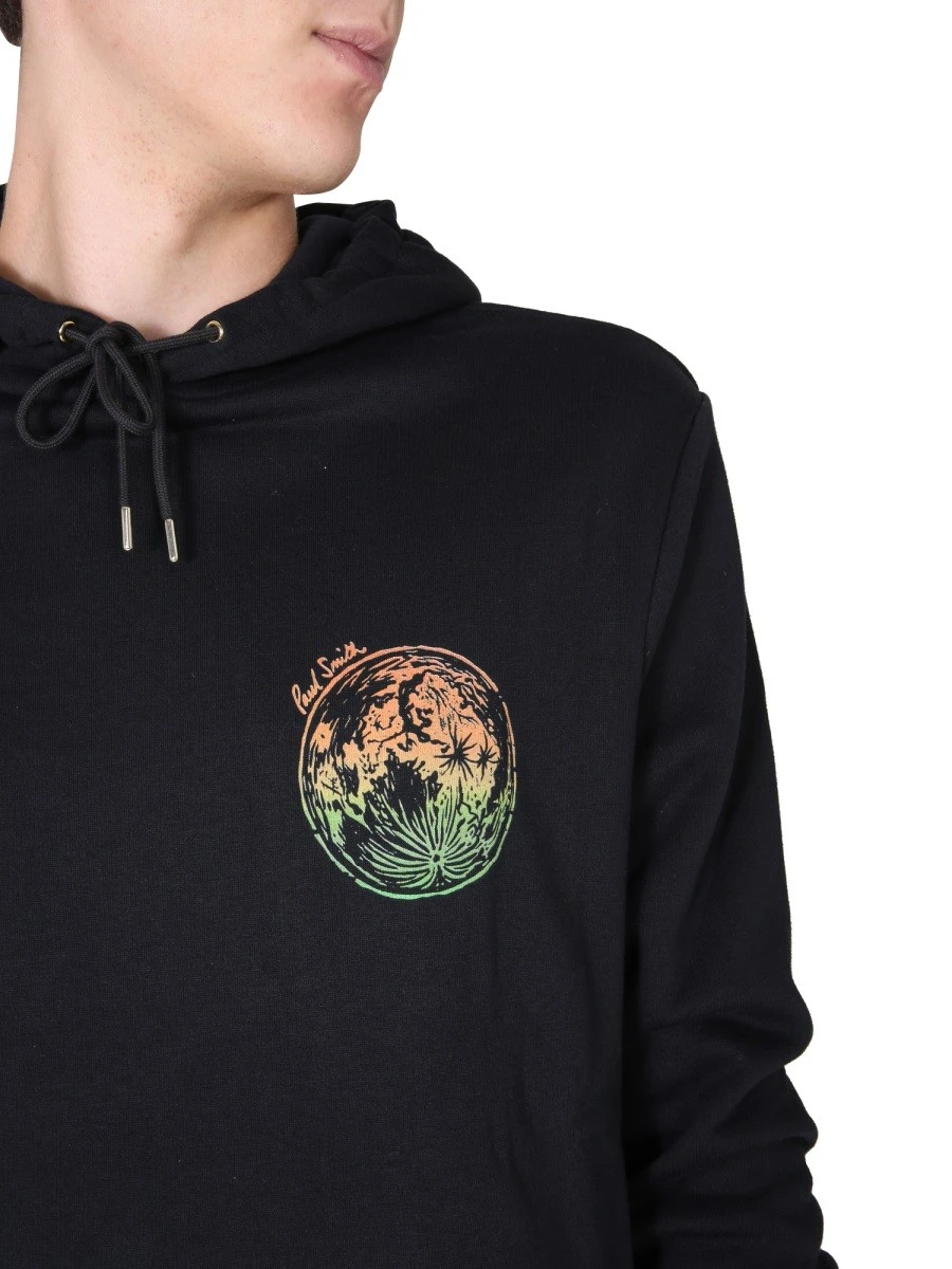 HOODIE.webp