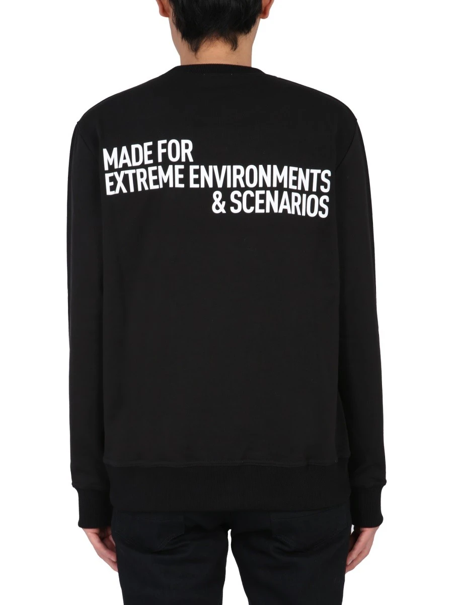 CREW NECK SWEATSHIRT.webp