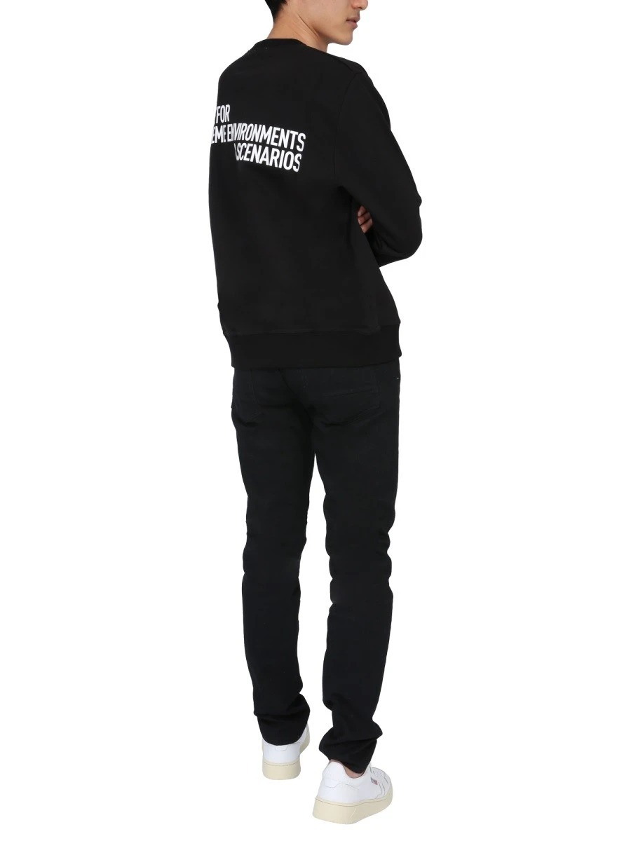 CREW NECK SWEATSHIRT.webp