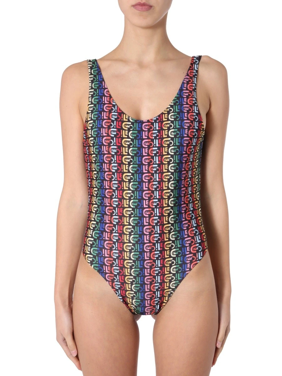 ONE PIECE COSTUME.webp