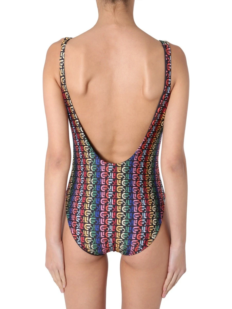 ONE PIECE COSTUME.webp