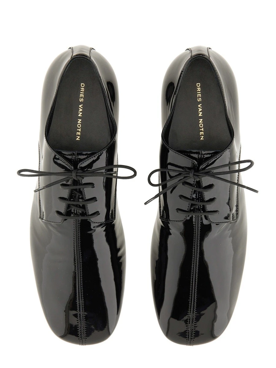 SHINY LEATHER LACE-UP SHOE.webp