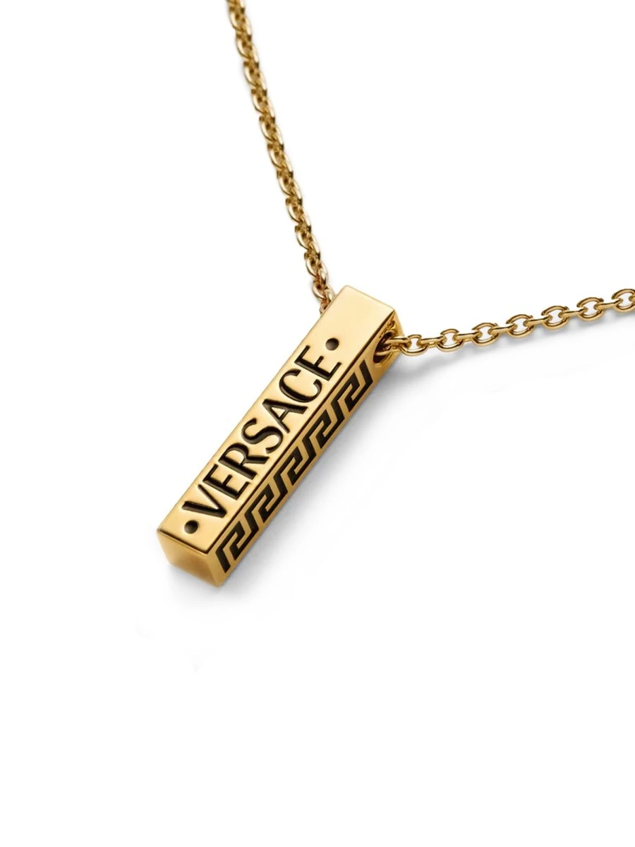 NECKLACE WITH PENDANT.webp