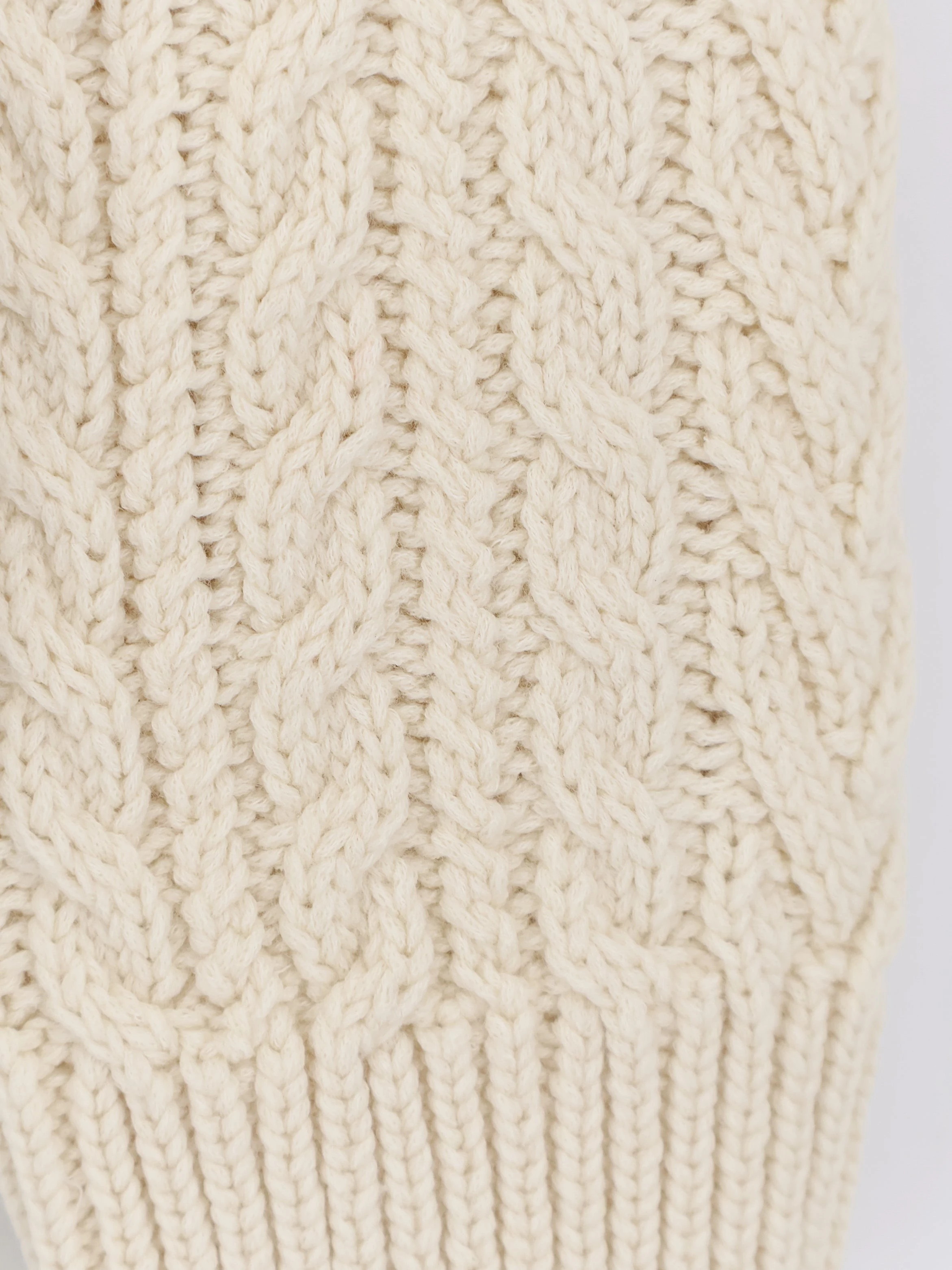 Schooner sweater in cashmere and abaca blend.webp